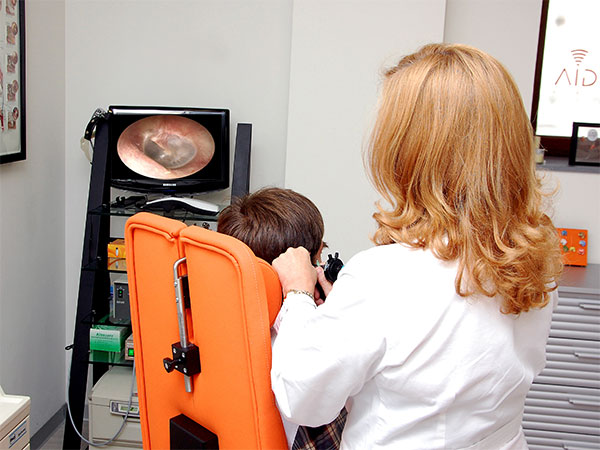 Examen otoscópico